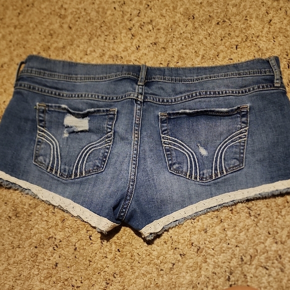 Blue Denim Distressed Shorts - Picture 4 of 4